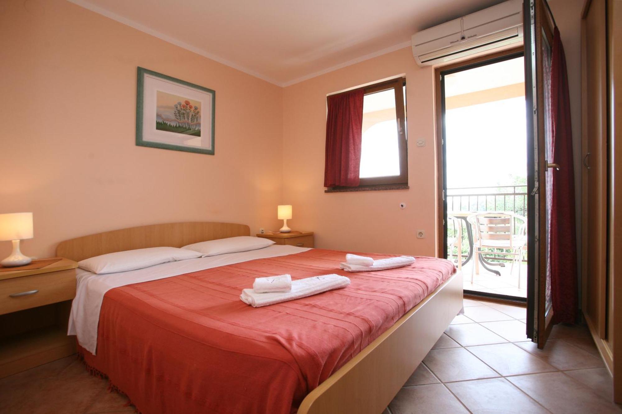 Apartments Neda - Porec South Rum bild