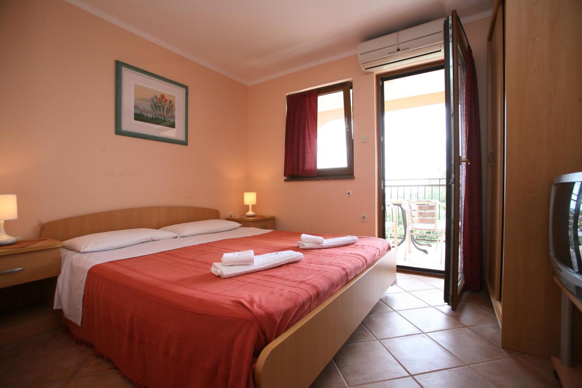 Apartments Neda - Porec South Rum bild