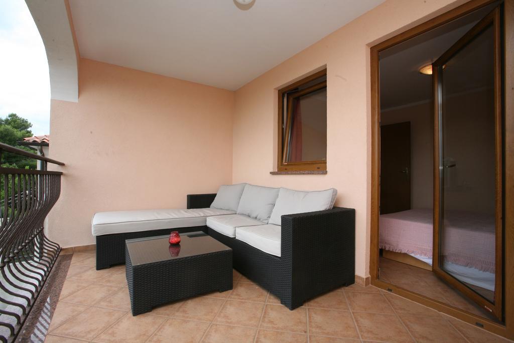 Apartments Neda - Porec South Rum bild