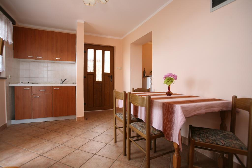 Apartments Neda - Porec South Rum bild