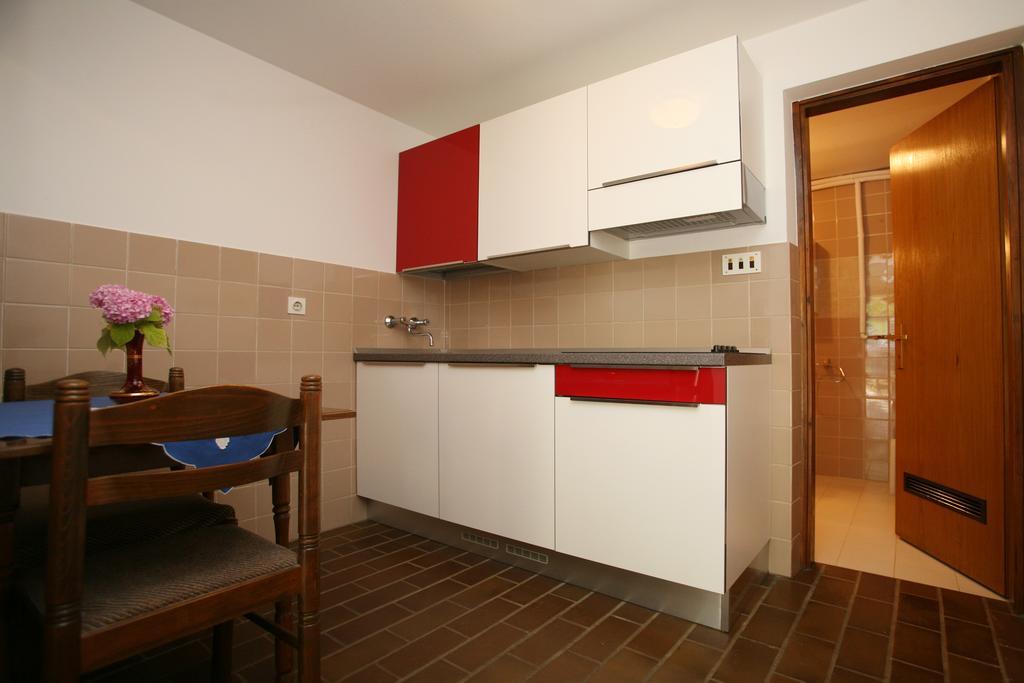 Apartments Neda - Porec South Rum bild